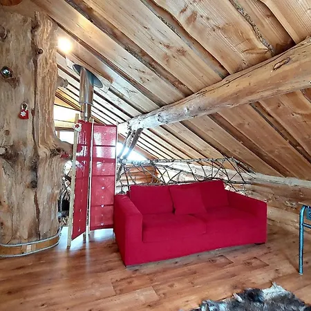 Holiday home 2 Bedroom Awesome In